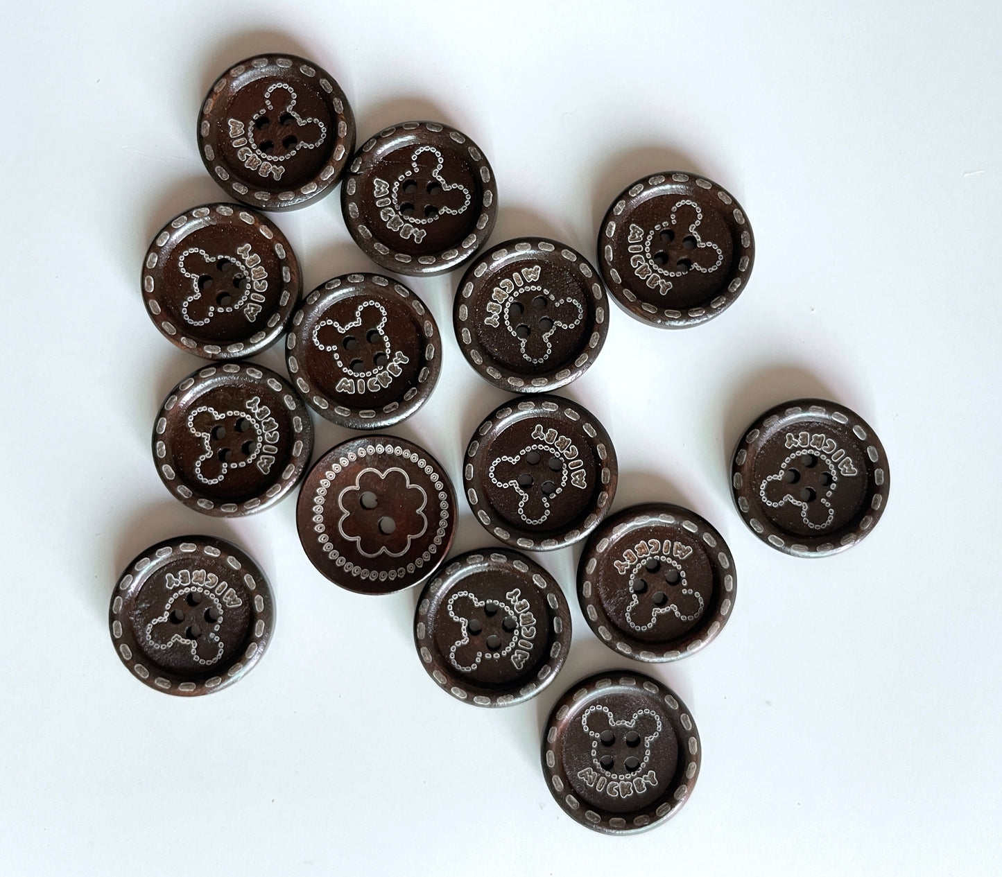 Wooden Button - pack of 6 - WB001