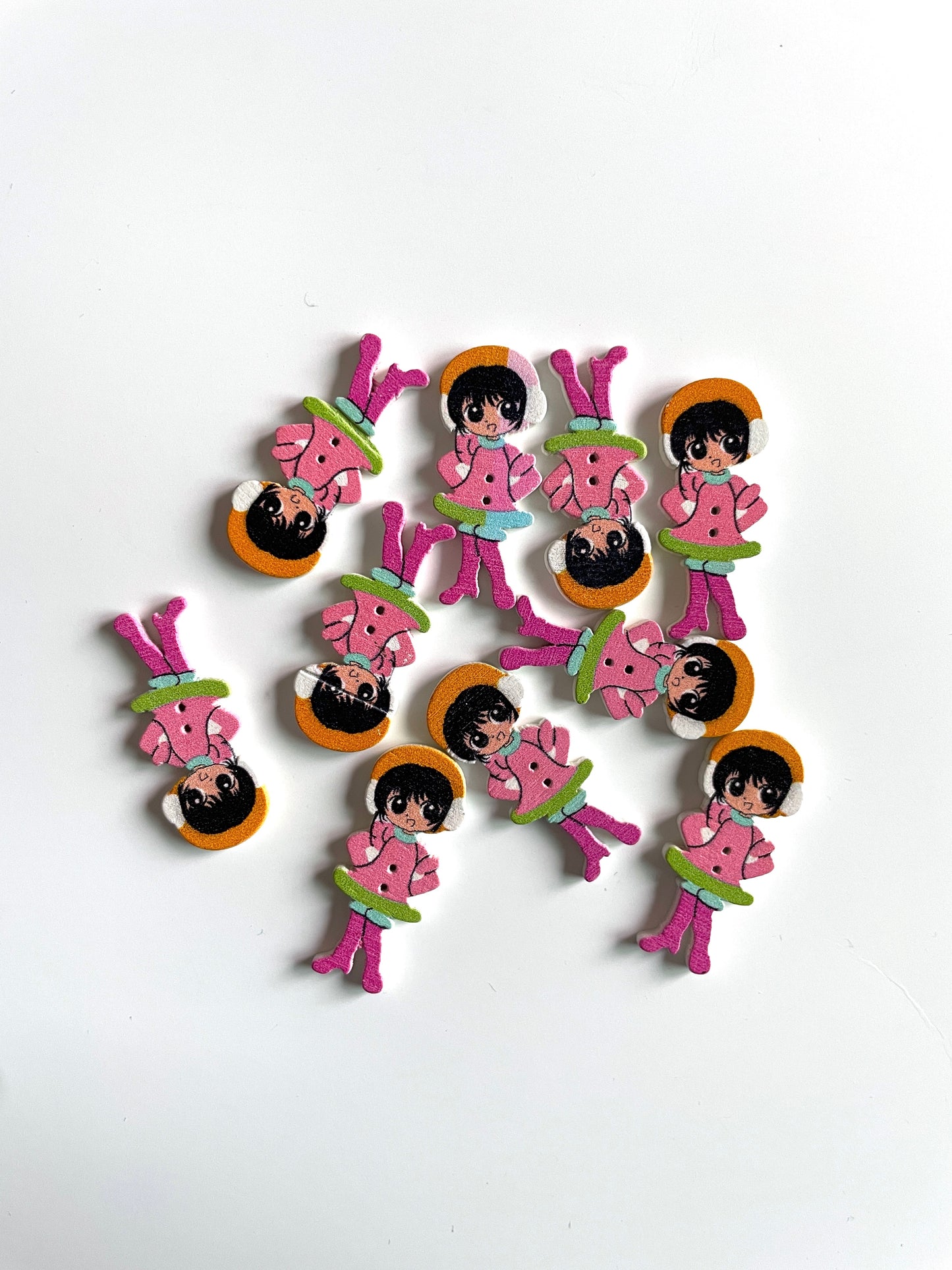 Doll Wooden buttons - pack of 6 - DB014