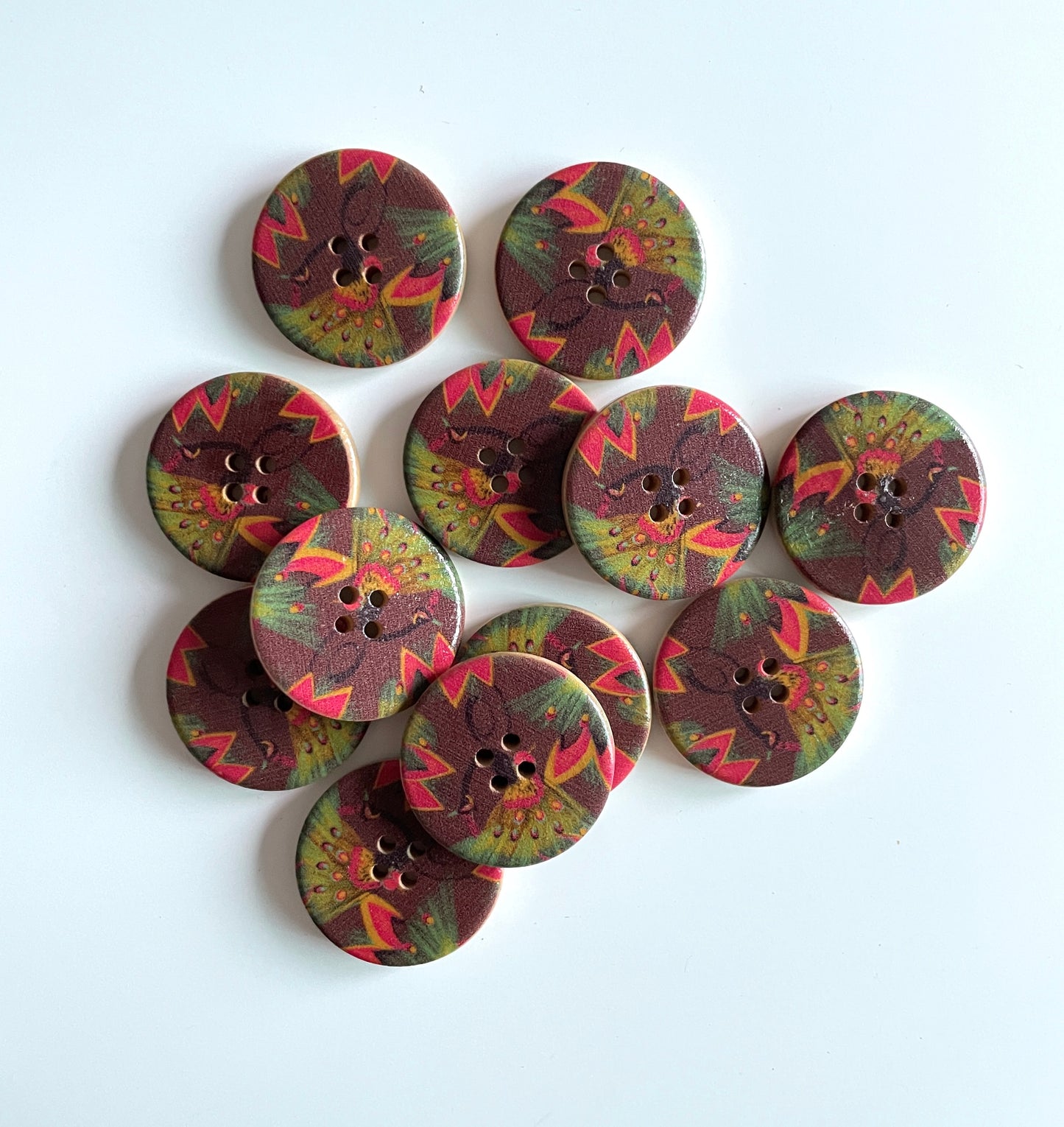 Vintage buttons - pack of 6 - LWB011